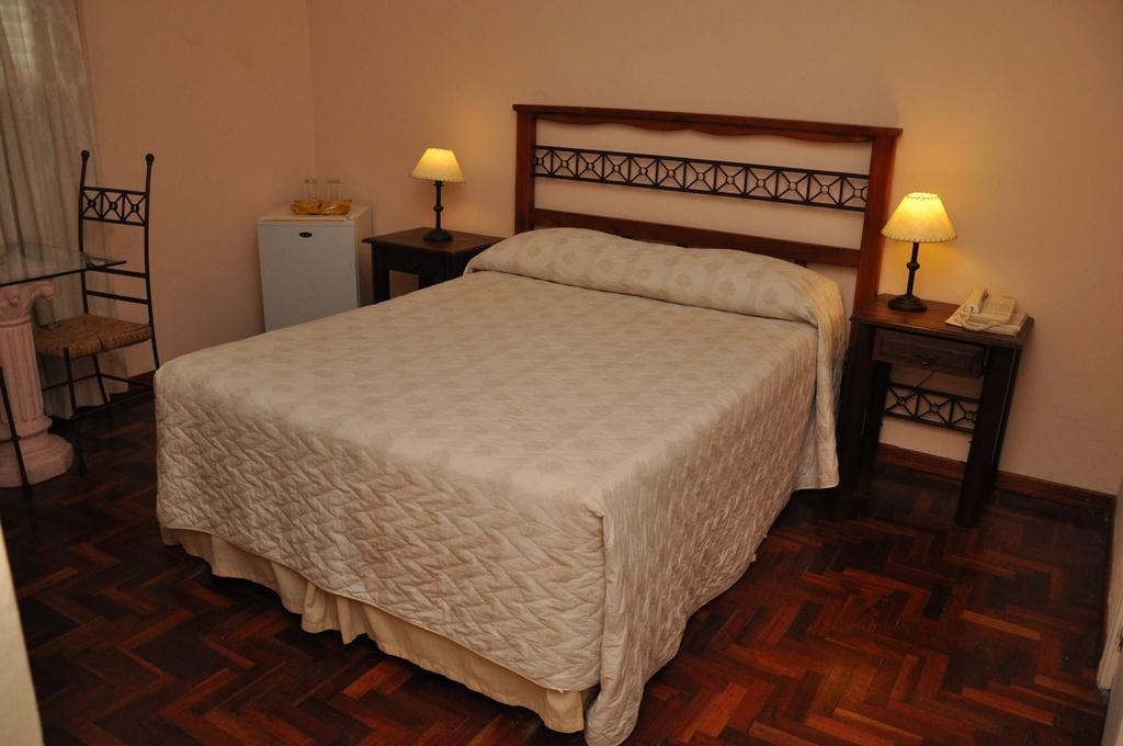 Hotel Bulevar Paysandú Rum bild